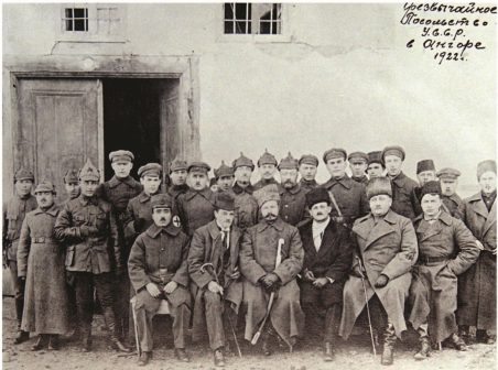 C:\Users\turka\Downloads\2. Миссия М. В. Фрунзе в Анкаре.jpg